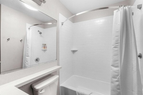 Sonesta Simply Suites Austin South - image 16