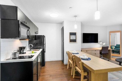 Sonesta Simply Suites Austin South - image 18