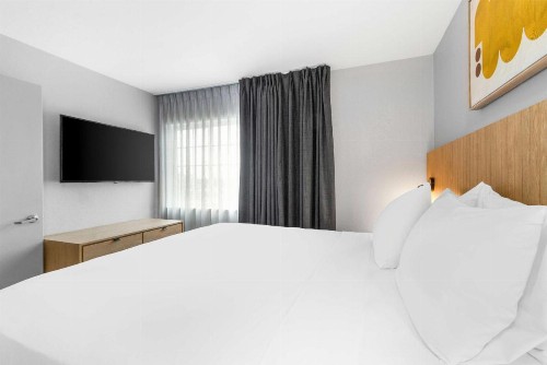 Sonesta Simply Suites Austin South - image 23