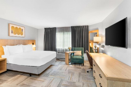 Sonesta Simply Suites Austin South - image 28