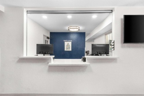 Sonesta Simply Suites Austin South - image 7