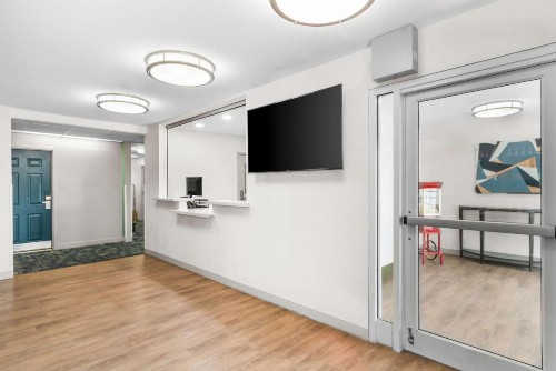 Sonesta Simply Suites Austin South - image 8