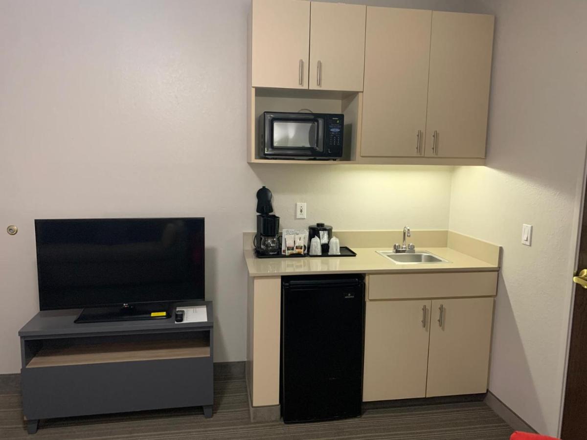 Country Inn & Suites by Radisson Austin North (Pflugerville) TX - image 4