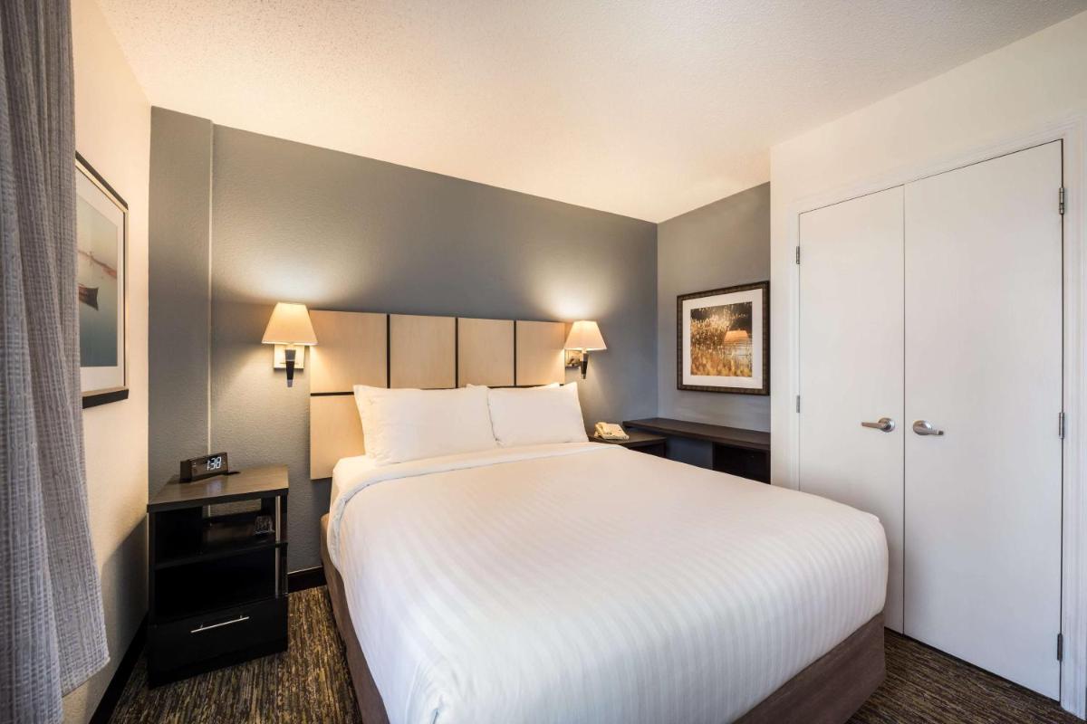 Sonesta Simply Suites Austin The Domain Area - image 7
