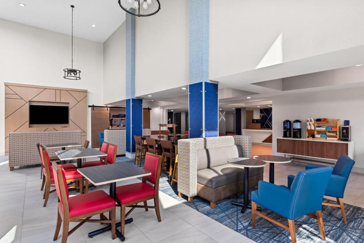 Holiday Inn Express Hotel & Suites Austin SW - Sunset Valley an IHG Hotel - main image