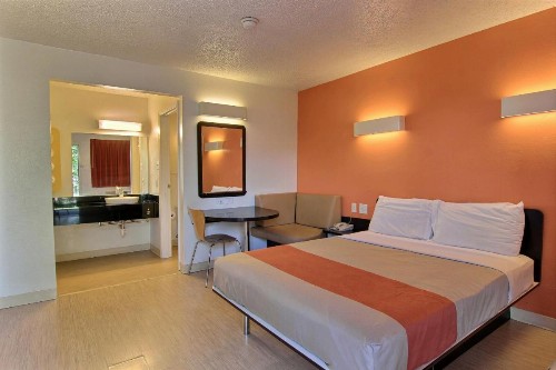 Motel 6-Austin TX - image 36