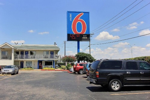 Motel 6-Austin TX - image 47