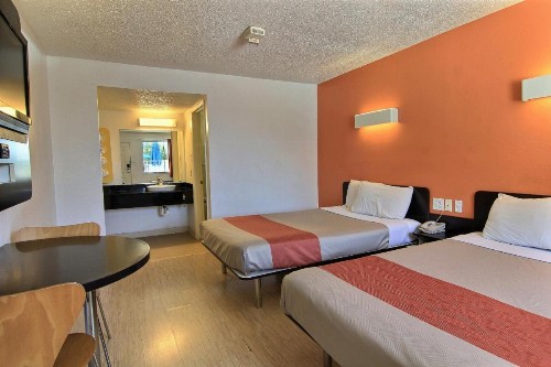 Motel 6-Austin TX - image 6