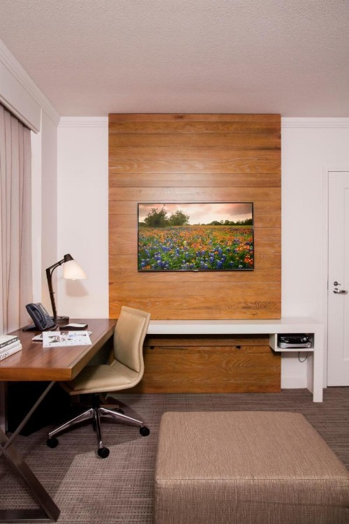 AT&T Hotel & Conference Center - image 12