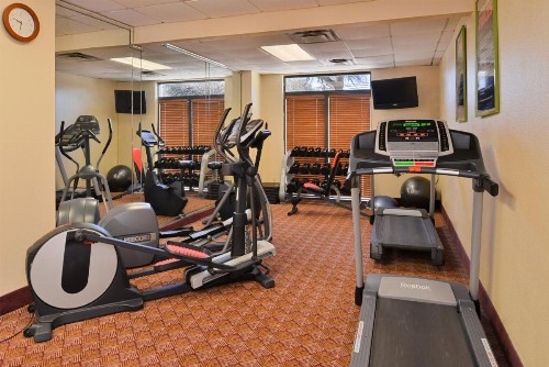 Holiday Inn Express Austin North Central an IHG Hotel - image 11