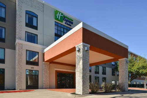 Holiday Inn Express Austin North Central an IHG Hotel - image 25