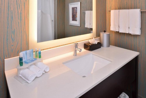 Holiday Inn Express Austin North Central an IHG Hotel - image 31