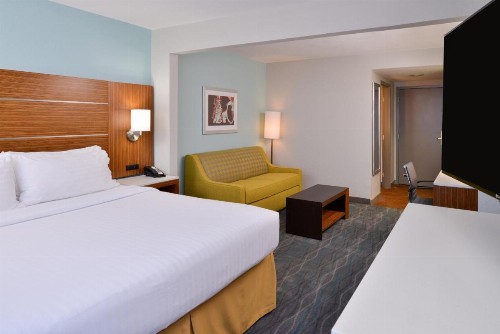Holiday Inn Express Austin North Central an IHG Hotel - image 39