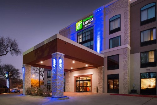 Holiday Inn Express Austin North Central an IHG Hotel - image 42