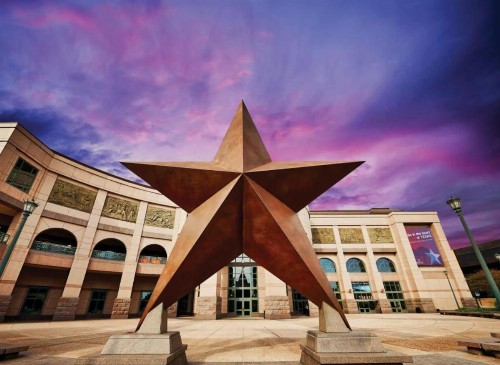Holiday Inn Express Austin North Central an IHG Hotel - image 8