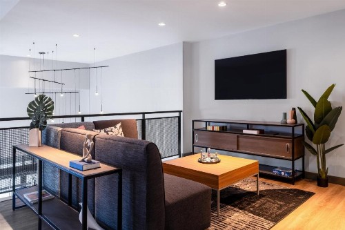 Holiday Inn Express Hotel & Suites Austin Airport an IHG Hotel - image 17