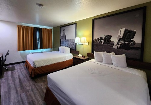 Super 8 by Wyndham Austin North/University Area - image 36