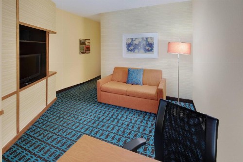 Fairfield Inn & Suites Austin University Area - image 15