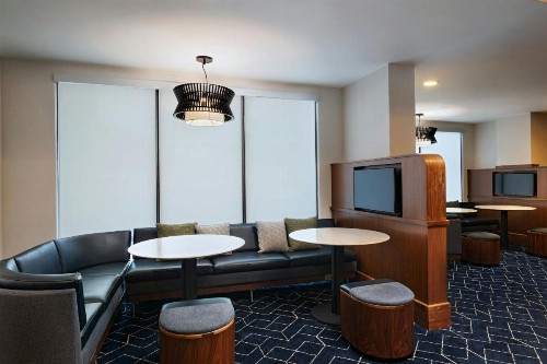 Courtyard by Marriott Austin The Domain Area - image 15