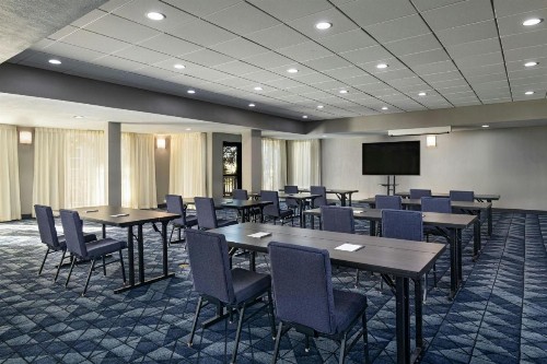 Courtyard by Marriott Austin The Domain Area - image 26