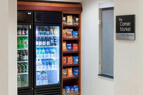 Fairfield Inn & Suites by Marriott Austin Parmer Tech Ridge - image 16