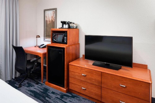 Fairfield Inn & Suites by Marriott Austin Parmer Tech Ridge - image 9