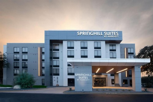 SpringHill Suites by Marriott Austin Northwest/The Domain Area - image 1