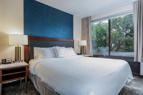 SpringHill Suites by Marriott Austin Northwest/The Domain Area - image 7