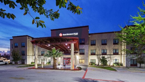 Best Western PLUS Austin Airport Inn & Suites - image 16