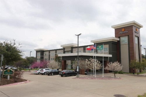 La Quinta by Wyndham Austin NW/Lakeline Mall - image 15