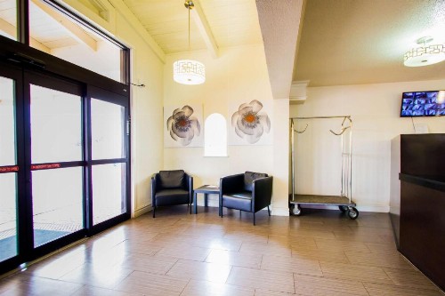 Motel 6-Austin TX - Midtown - image 2