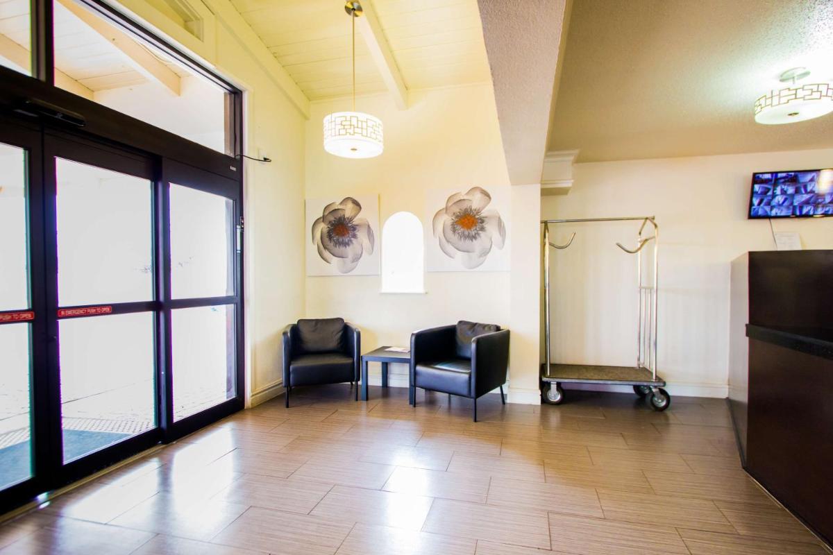Motel 6-Austin TX - Midtown - image 2