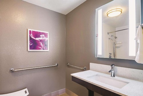 La Quinta by Wyndham Austin at The Domain - image 27