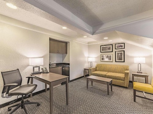 La Quinta by Wyndham Austin at The Domain - image 34