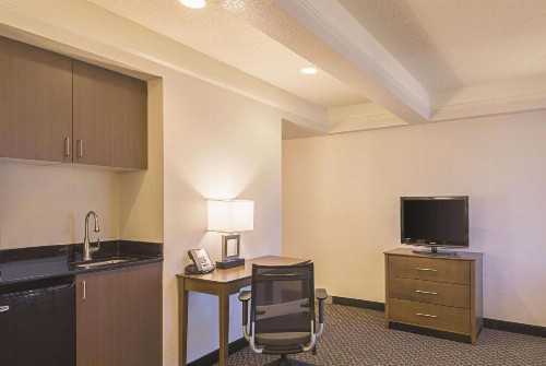 La Quinta by Wyndham Austin at The Domain - image 35