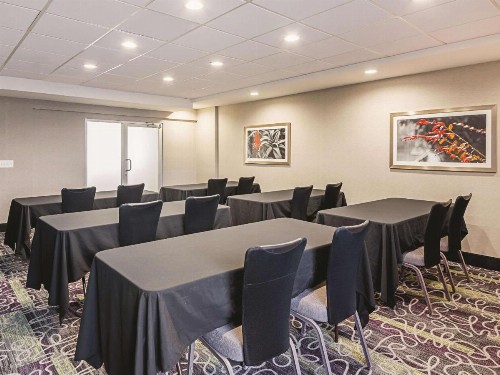La Quinta by Wyndham Austin at The Domain - image 43