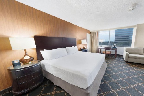 Austin Southpark Hotel - image 18