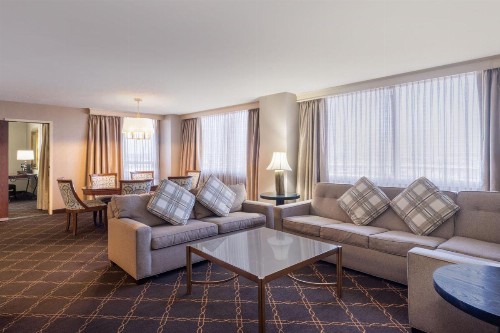 Austin Southpark Hotel - image 3