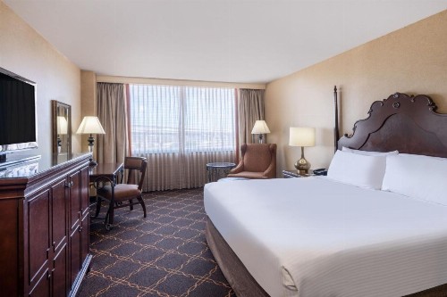 Austin Southpark Hotel - image 6