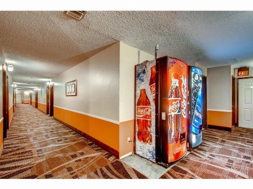 Orangewood Inn and Suites Midtown - image 30