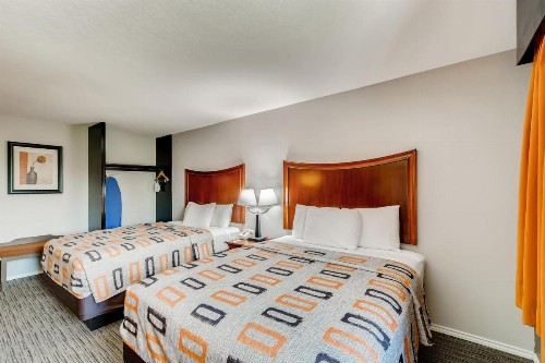 Orangewood Inn and Suites Midtown - image 33