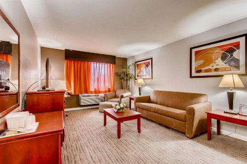 Orangewood Inn and Suites Midtown - image 50