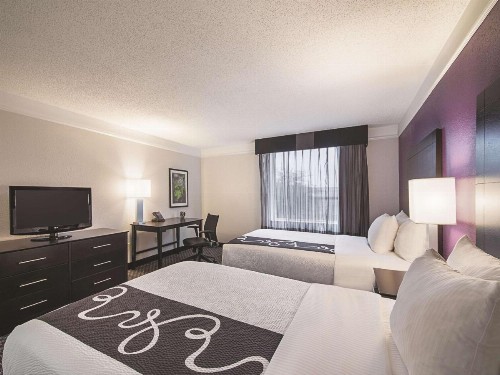 La Quinta by Wyndham Austin Round Rock - image 16