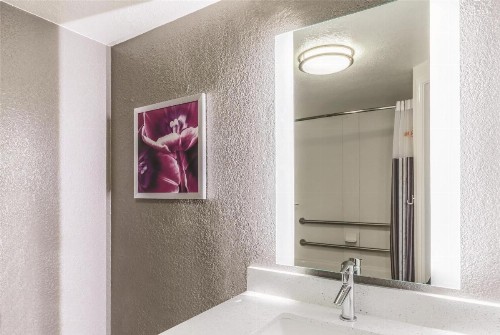 La Quinta by Wyndham Austin Airport - image 13