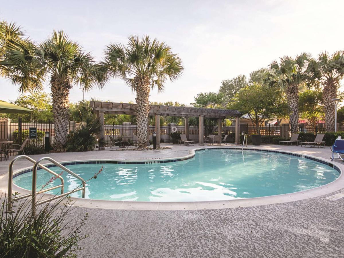 La Quinta by Wyndham Austin Airport - image 2