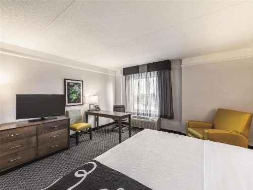 La Quinta by Wyndham Austin Airport - image 24