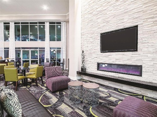 La Quinta by Wyndham Austin Airport - image 8