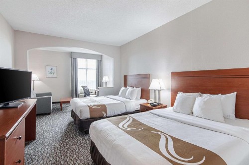 Quality Suites - image 25