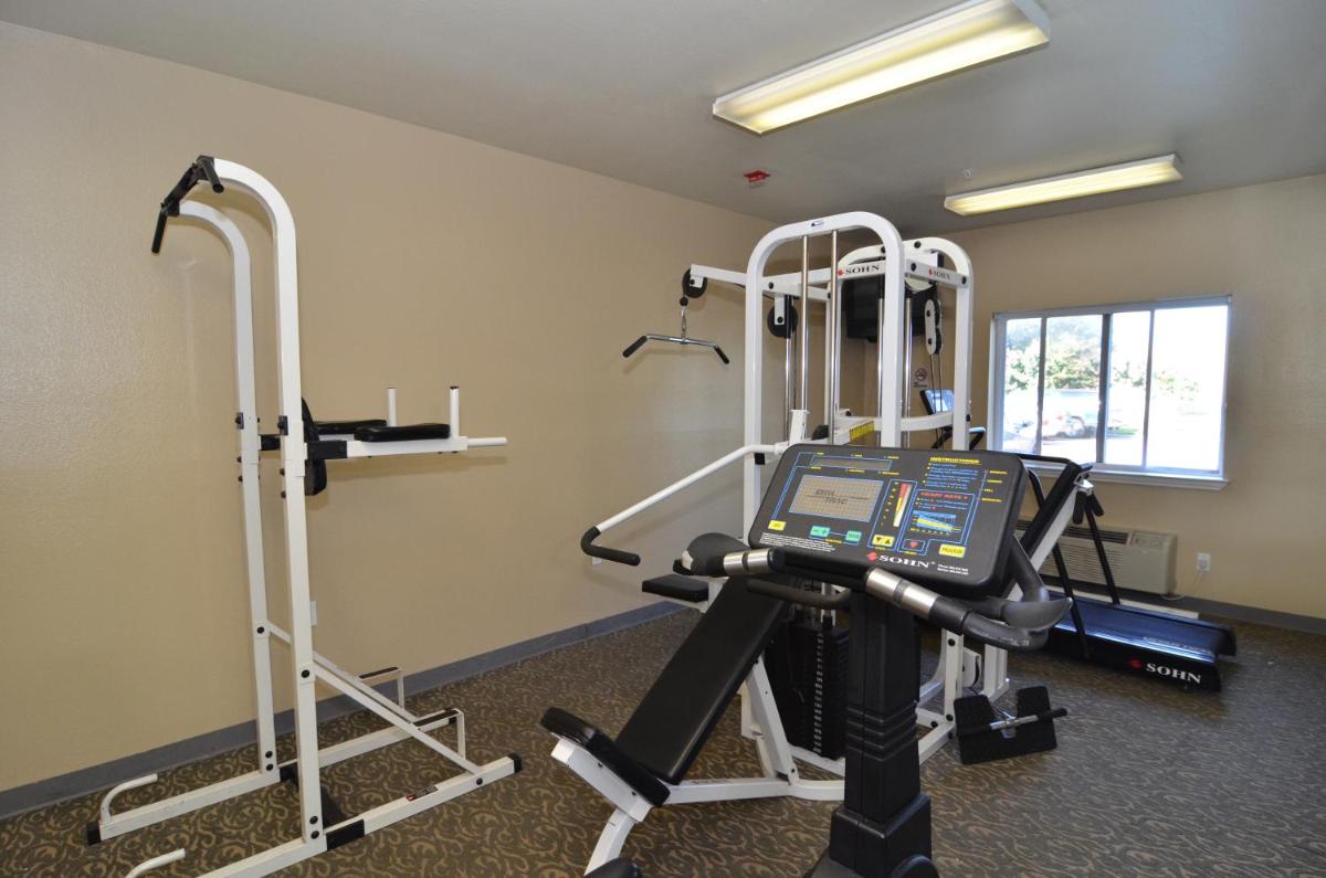InTown Suites Extended Stay Austin Tx- Research Blvd - image 6