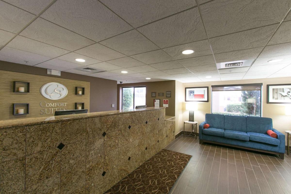 Comfort Suites Austin NW Lakeline - image 5